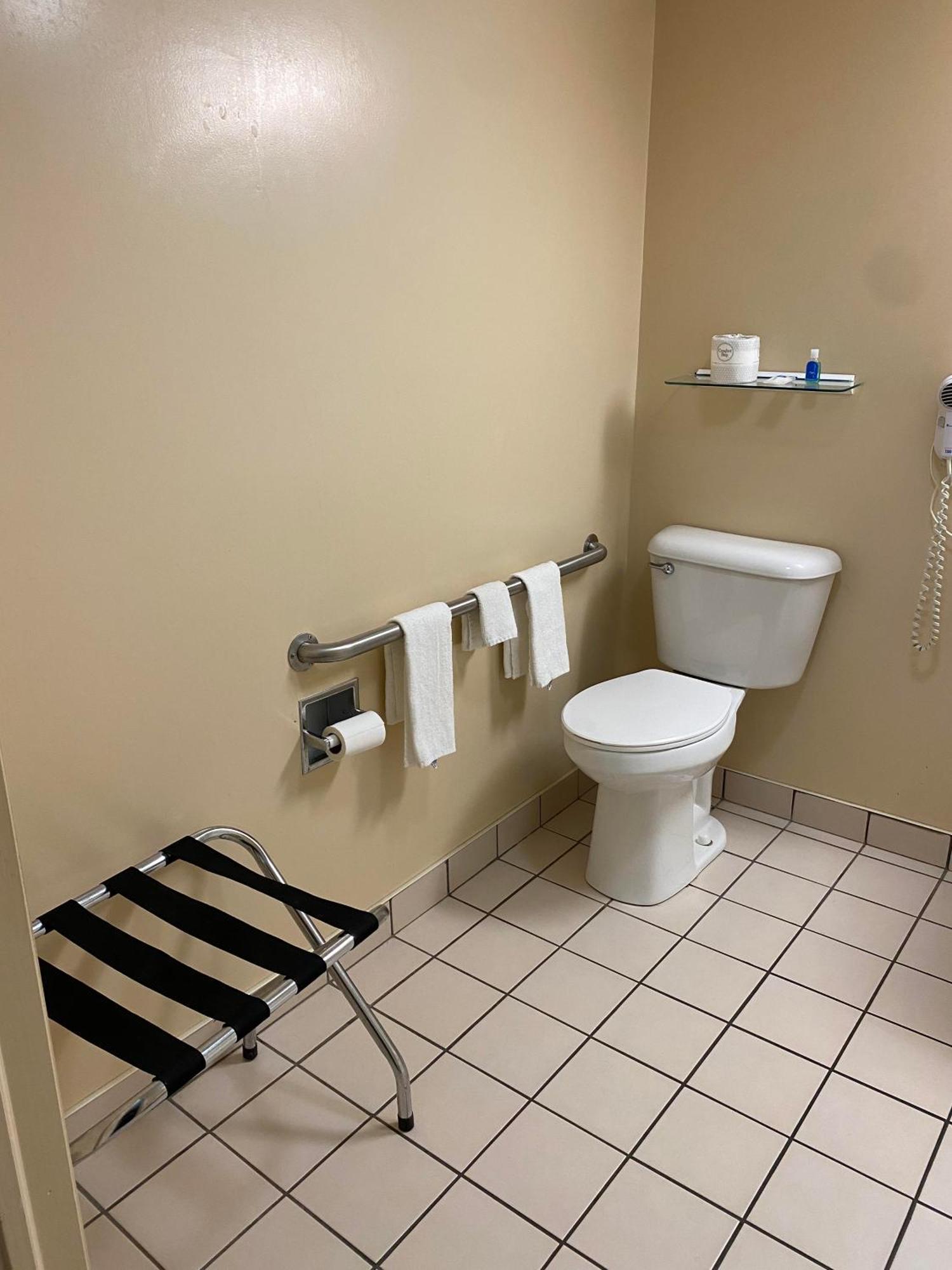 Quality Inn Near Cedar Point - Huron, Sandusky Oh Exterior photo